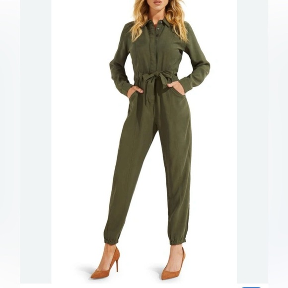 Guess TIE-BELT JUMPSUIT size X-small - Picture 1 of 13